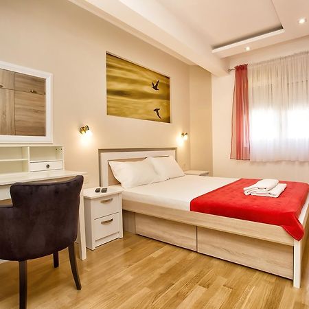 Lux Apartment Goodness コトル エクステリア 写真