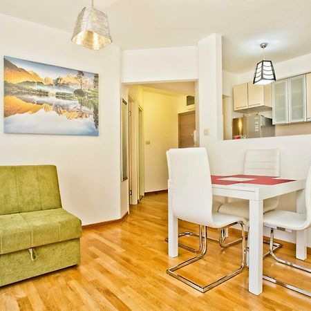 Lux Apartment Goodness コトル エクステリア 写真