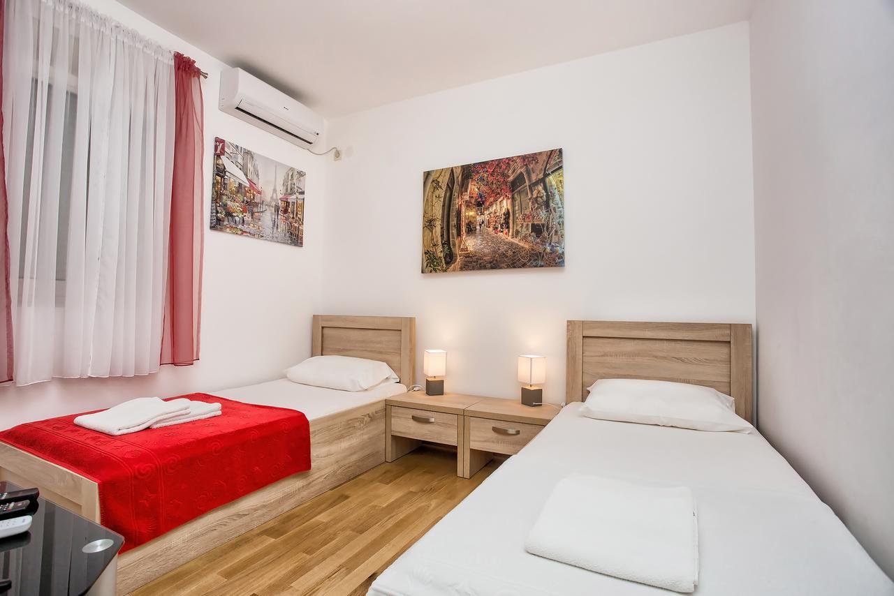 Lux Apartment Goodness コトル エクステリア 写真