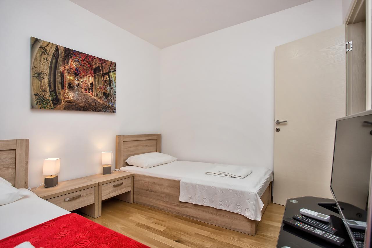 Lux Apartment Goodness コトル エクステリア 写真