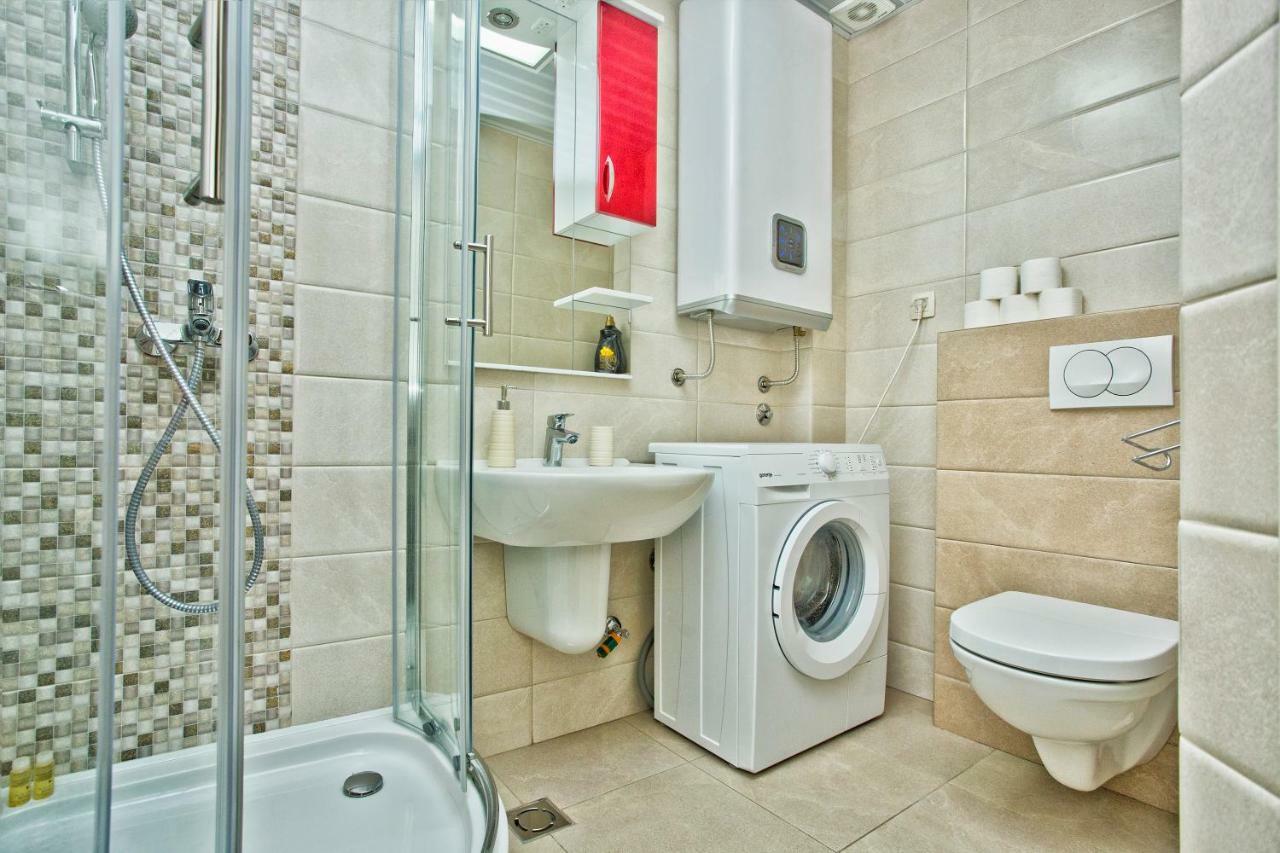 Lux Apartment Goodness コトル エクステリア 写真